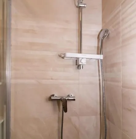 Apartman Perla - Two Bedroom With Stunning View *