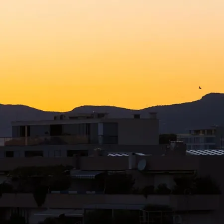 Perla - Two Bedroom With Stunning View *