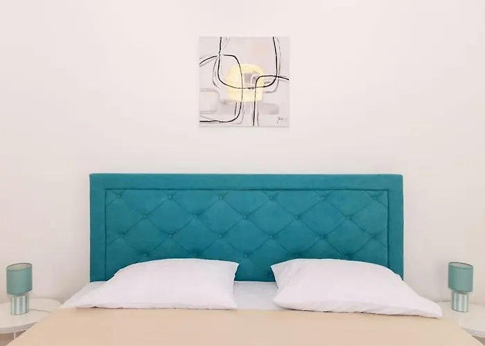 Perla - Two Bedroom With Stunning View * Split