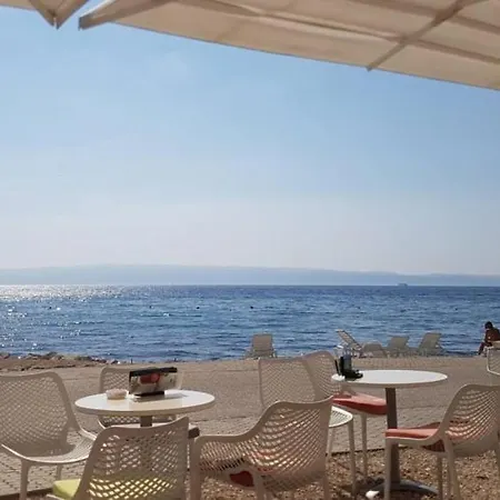 Perla - Two Bedroom With Stunning View Apartment