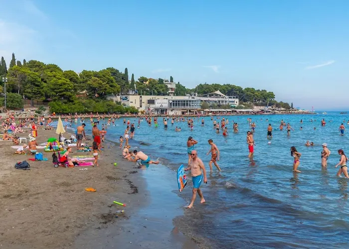 Perla - Two Bedroom With Stunning View Split